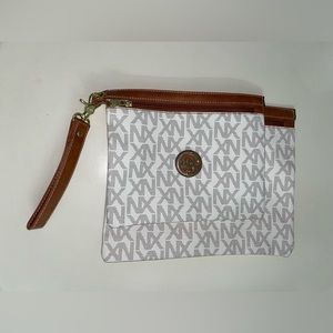 NX Large and XL Wristlet.